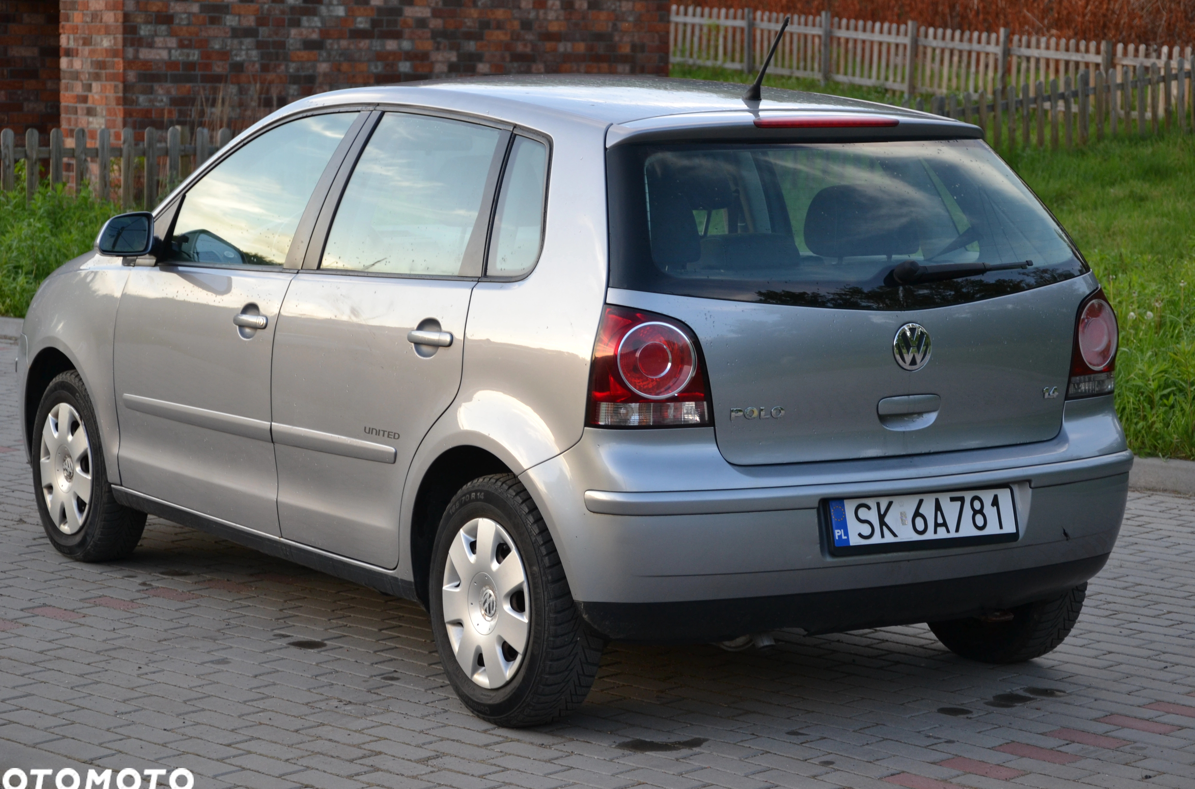 Volkswagen Polo cena 13900 przebieg: 161000, rok produkcji 2008 z Katowice małe 56